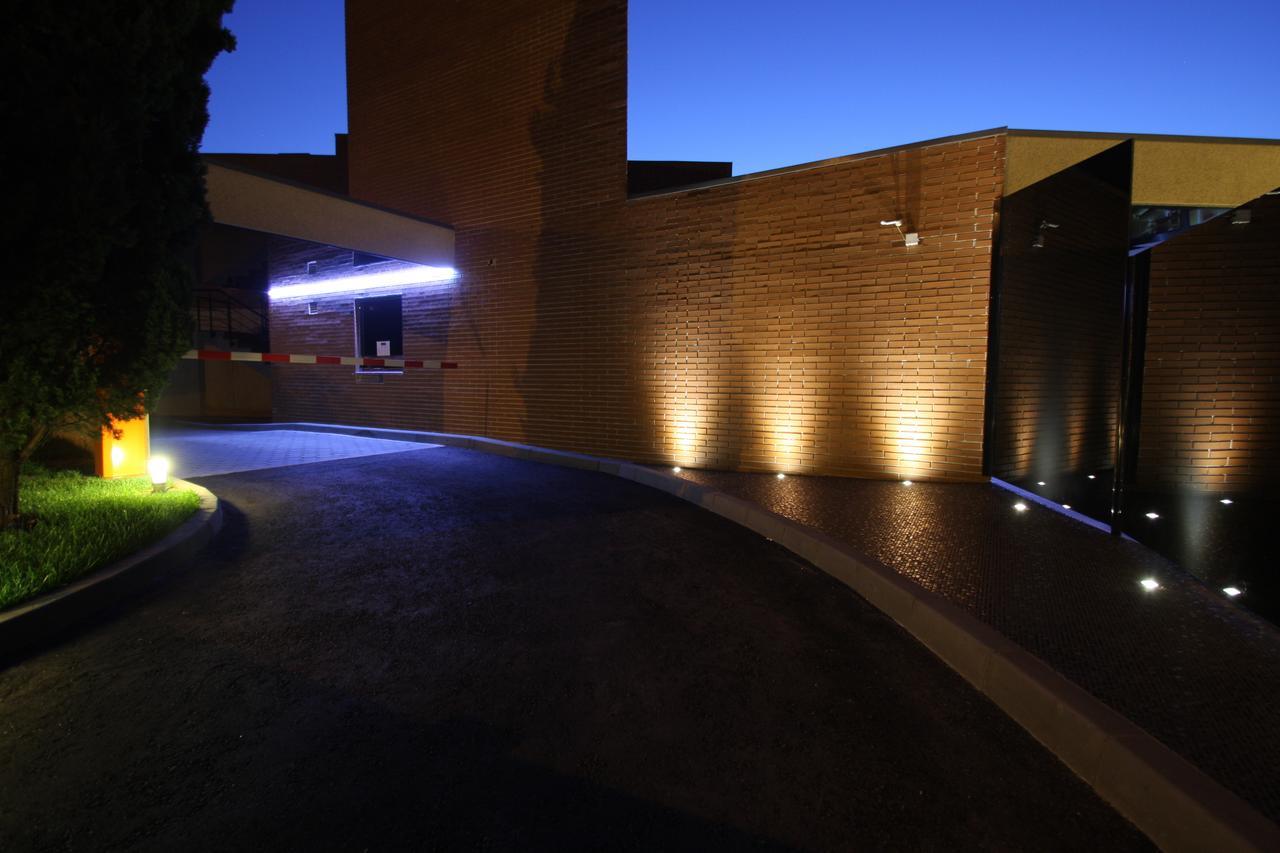 Silk Motel Pedroso Exterior photo
