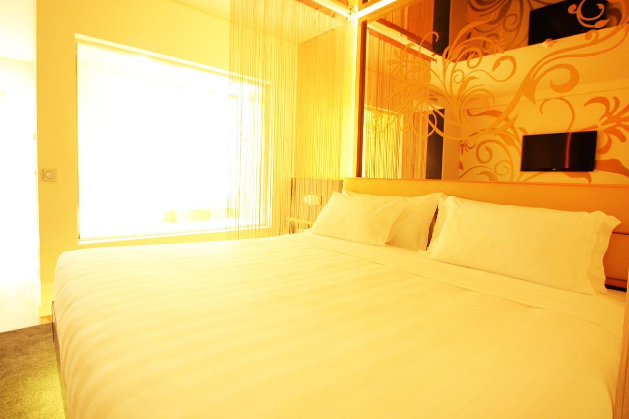 Silk Motel Pedroso Room photo
