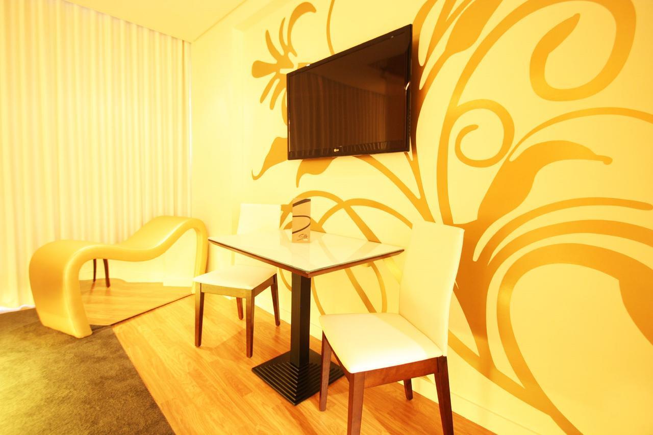 Silk Motel Pedroso Room photo